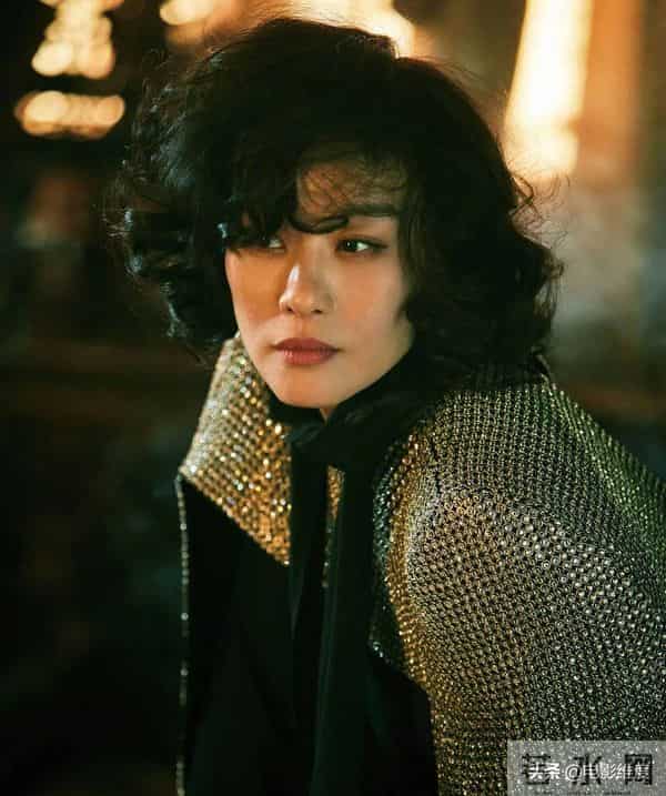 邬君梅枕边禁书