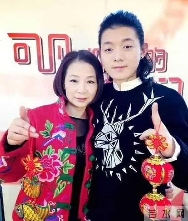 霍尊的大学同学谈霍尊