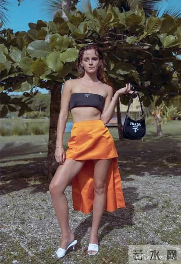 艾玛沃特森吸奶