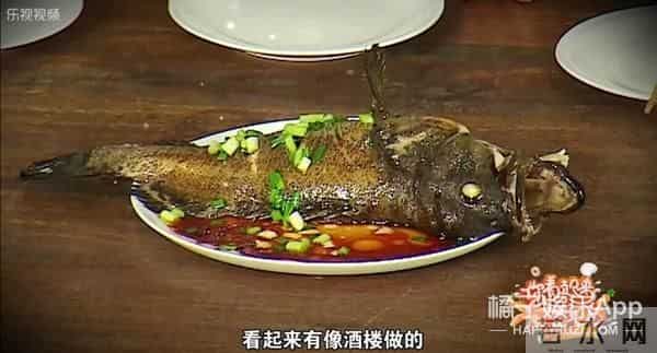 exo鹿晗世勋接吻