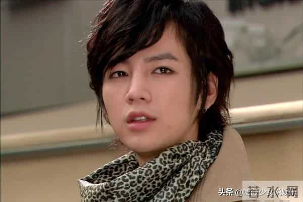 张瑞希整容失败