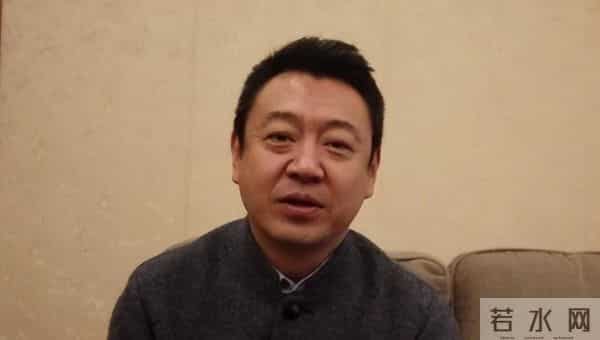 新闻联播主持人杨柳