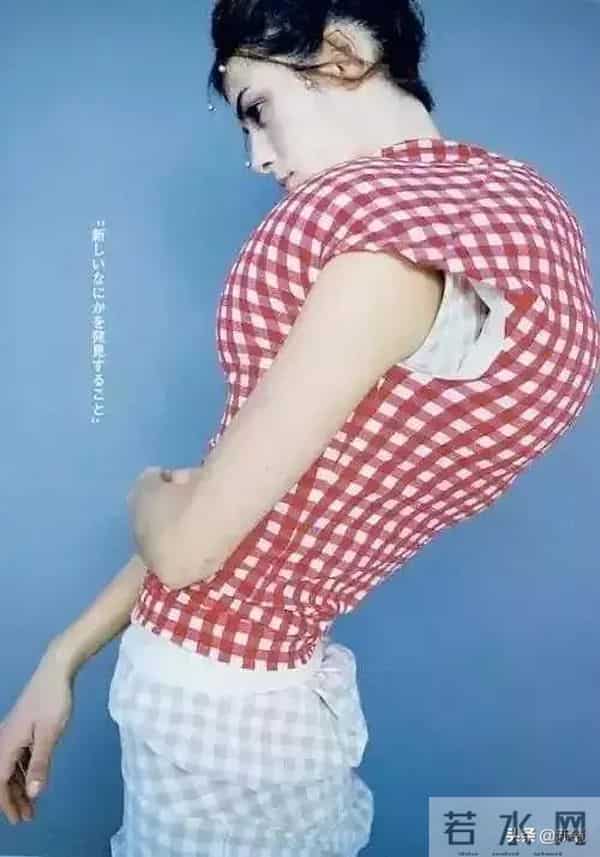 何韵诗陈奕迅热吻