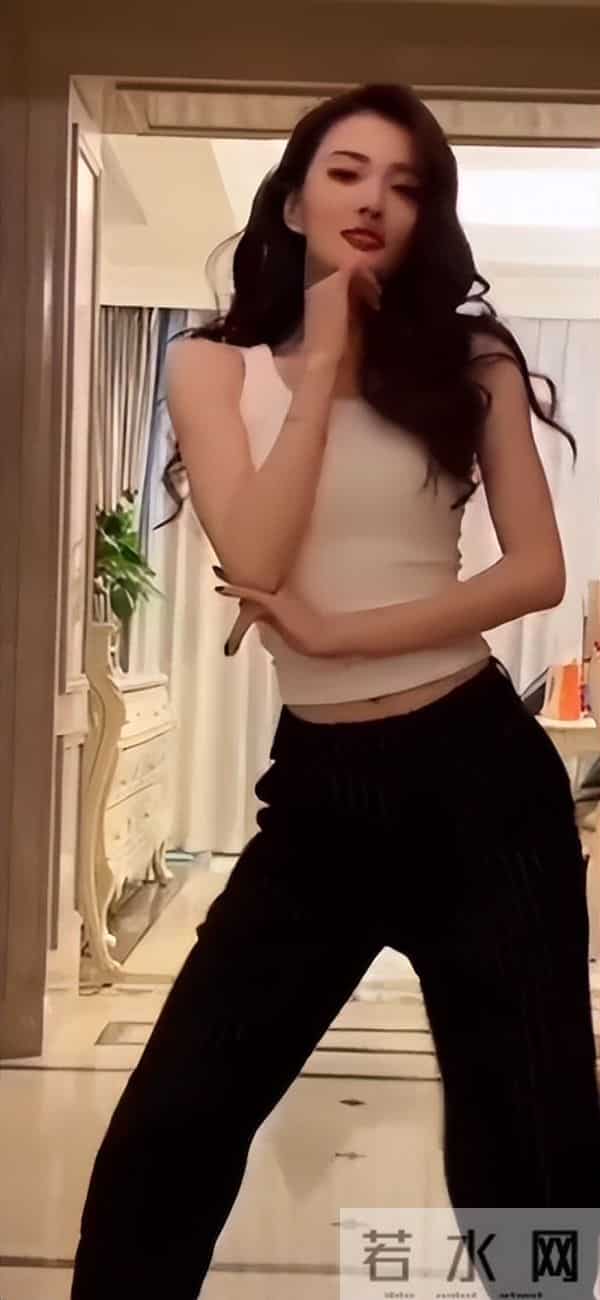 徐璐家庭背景太恐怖