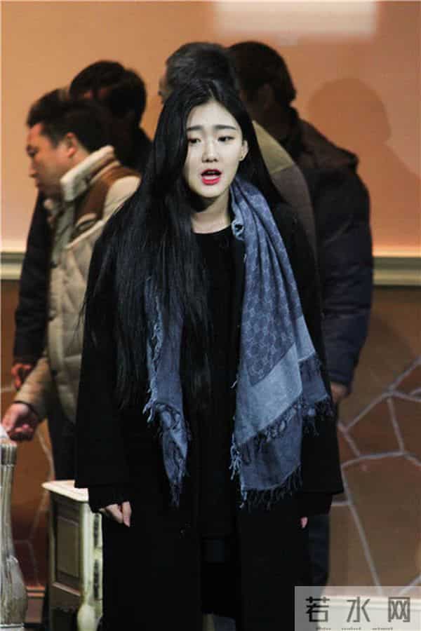 袁雨萱家庭背景