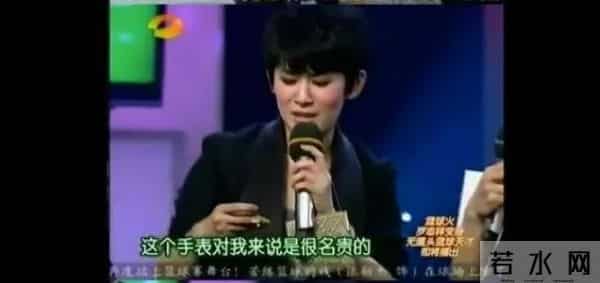 谢娜掐多多脖子