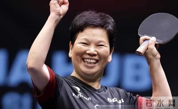 倪夏莲的丈夫是哪国人