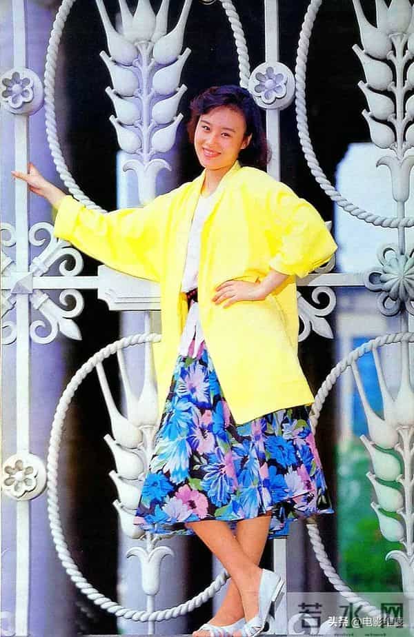 邬君梅枕边禁书