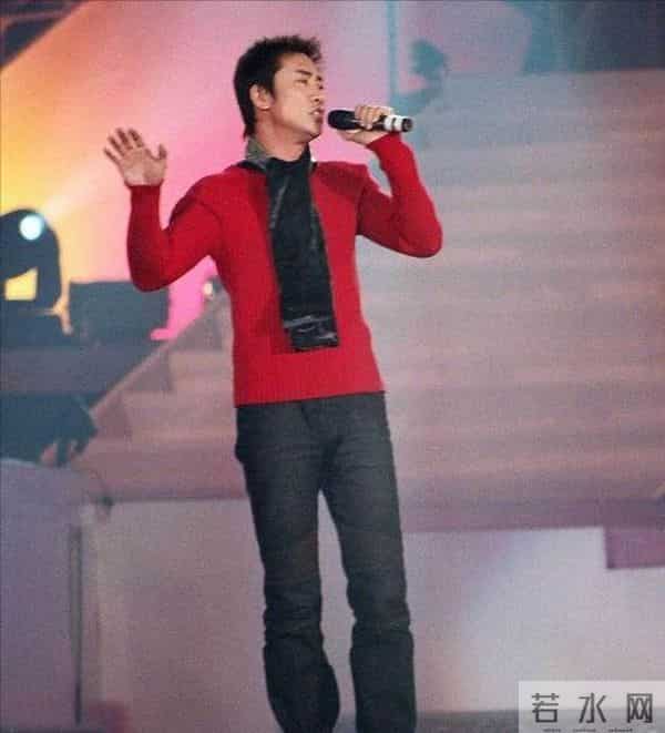 毛宁父母是谁呀