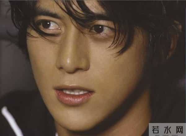 高修妻子金惠妍