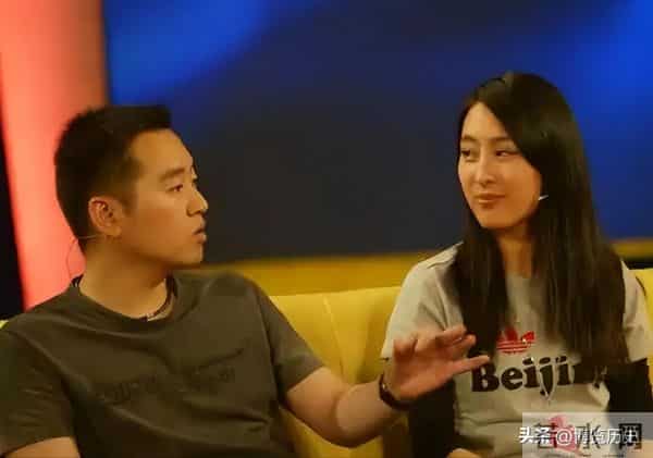 孔令辉与女模车震