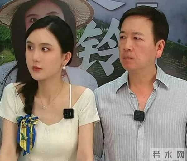 杨钰莹与赖昌星红楼