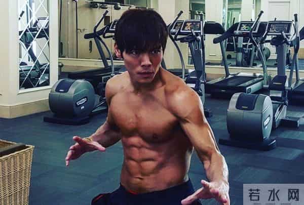 向华强北京挨打