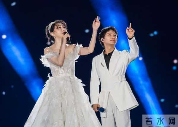 吴青峰怼丁太升