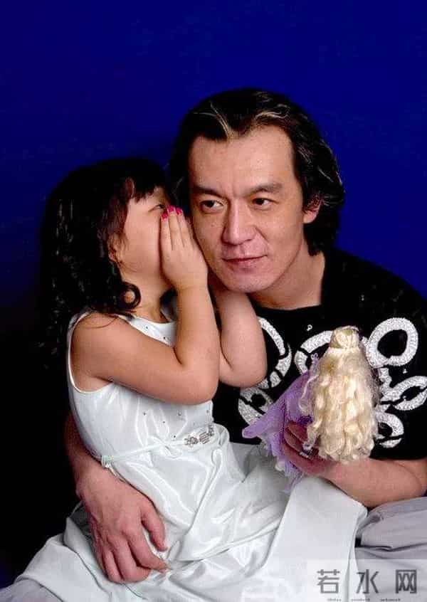 春晚导演哈文的父亲