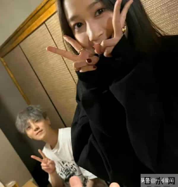 关晓彤个人资料