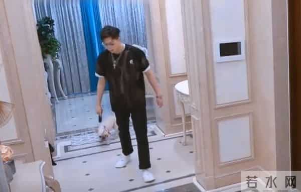 徐璐家庭背景太恐怖