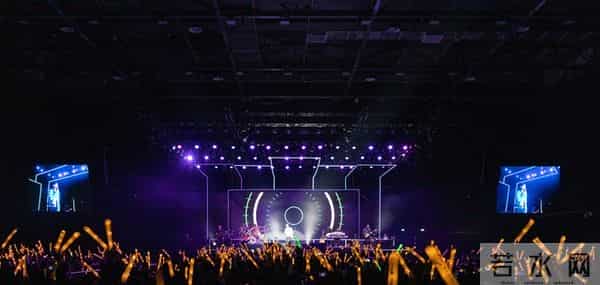 那英发型抄袭陶喆