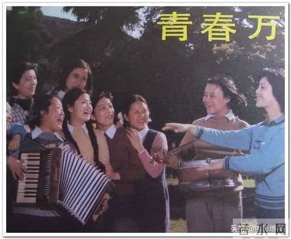 邬君梅枕边禁书