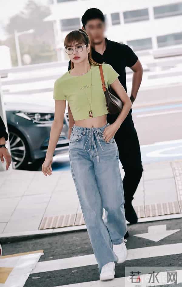 lisa是泰国和哪的混血