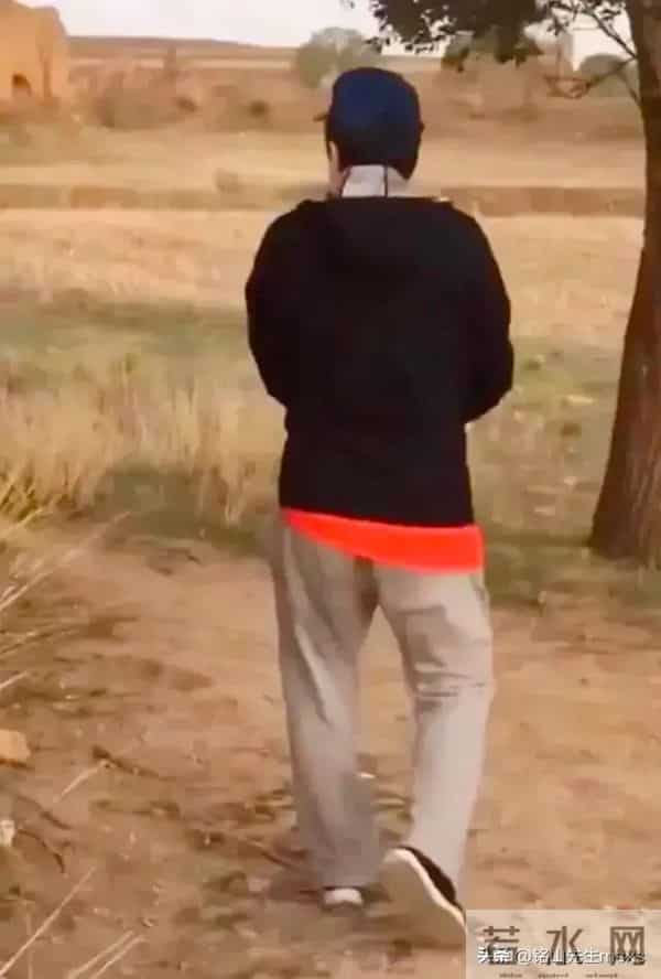 毕福剑为什么被央视封