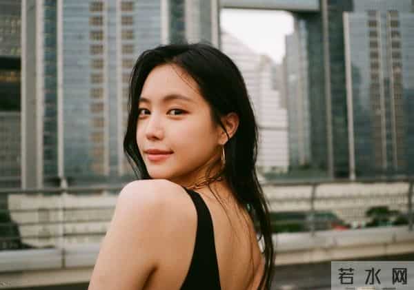 孙娜恩泰民婚纱照