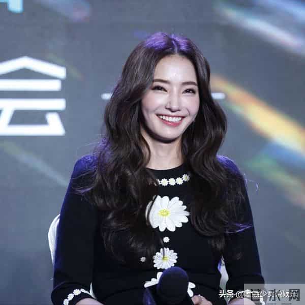 张瑞希整容失败