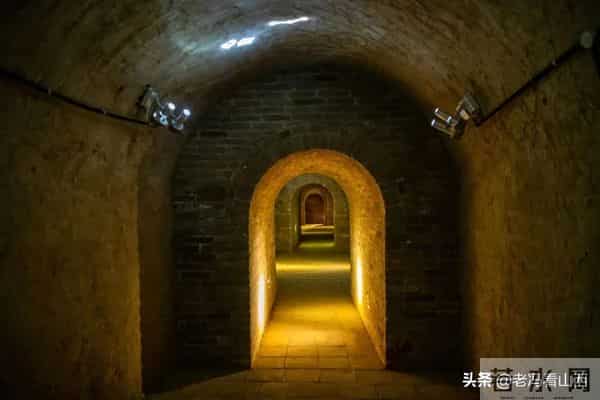 邓伦家房子真的塌了