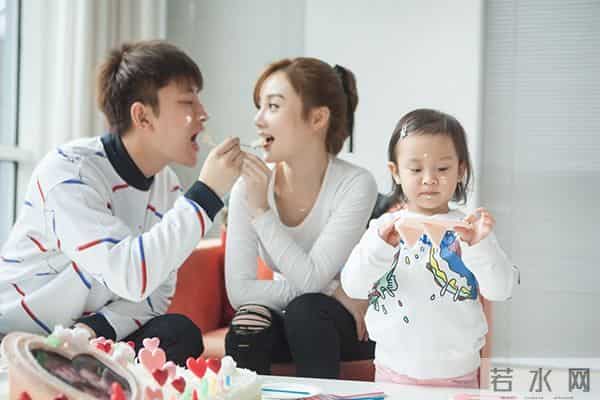 贾乃亮王子文分手时间