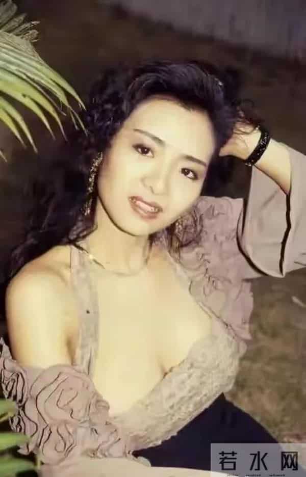 黎姿晒12位荧幕情人