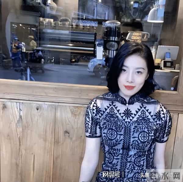 董小姐最开始唱的是谁