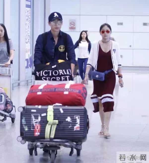 魏晨回应专业歌手不假唱