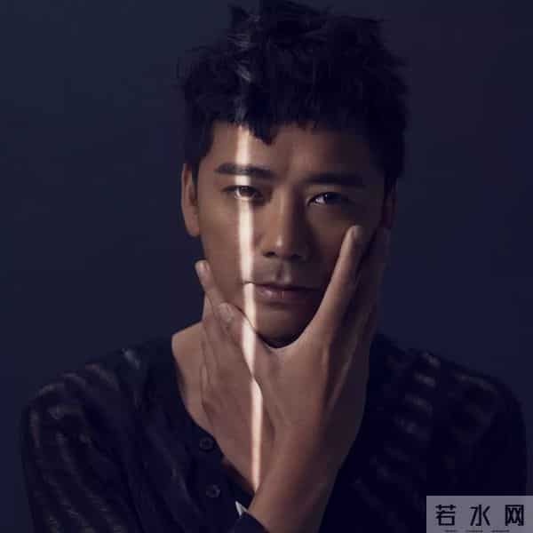 信乐团主唱叫什么