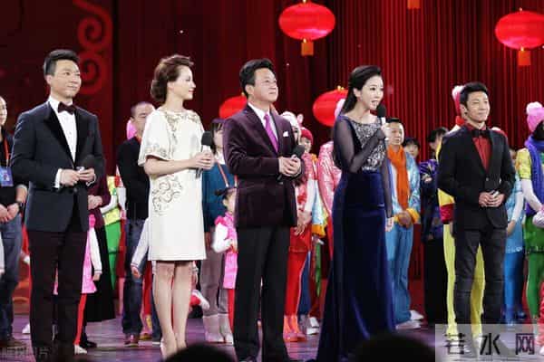 董卿是谁的小三