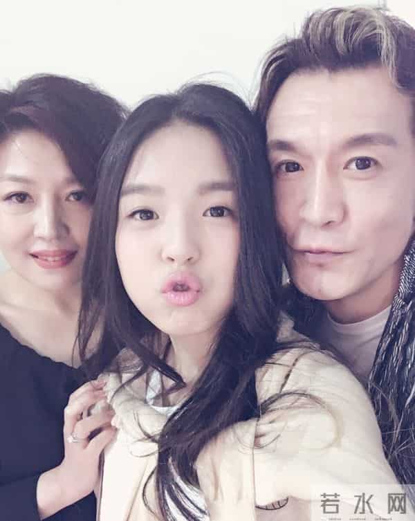 春晚导演哈文的父亲