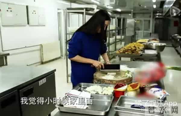 exo鹿晗世勋接吻