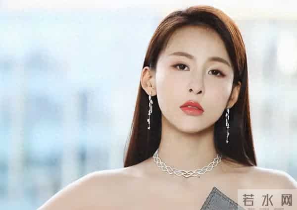 刘雨欣老公的个人资料