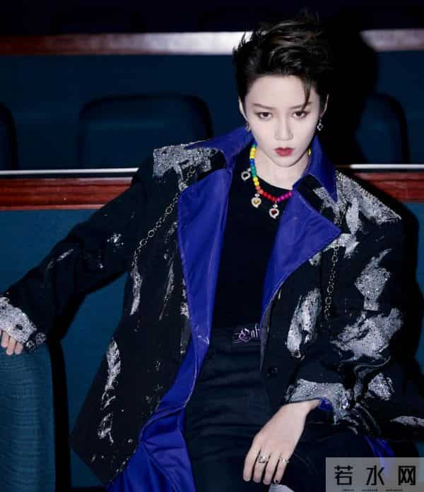 陆柯燃将缺席THE9团体活动