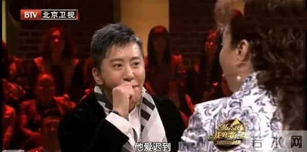 毛宁父母是谁呀