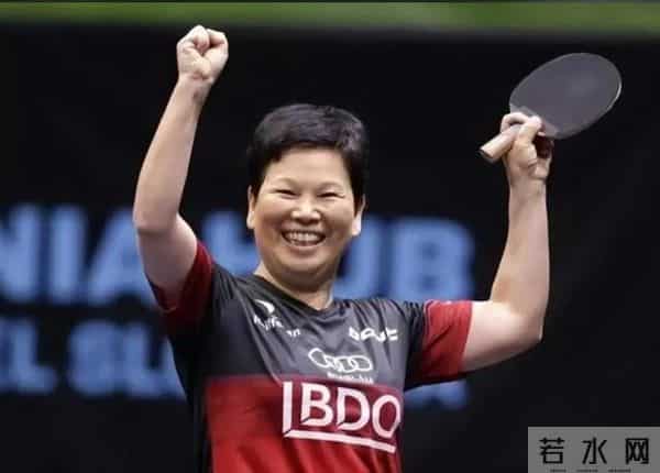 倪夏莲的丈夫是哪国人