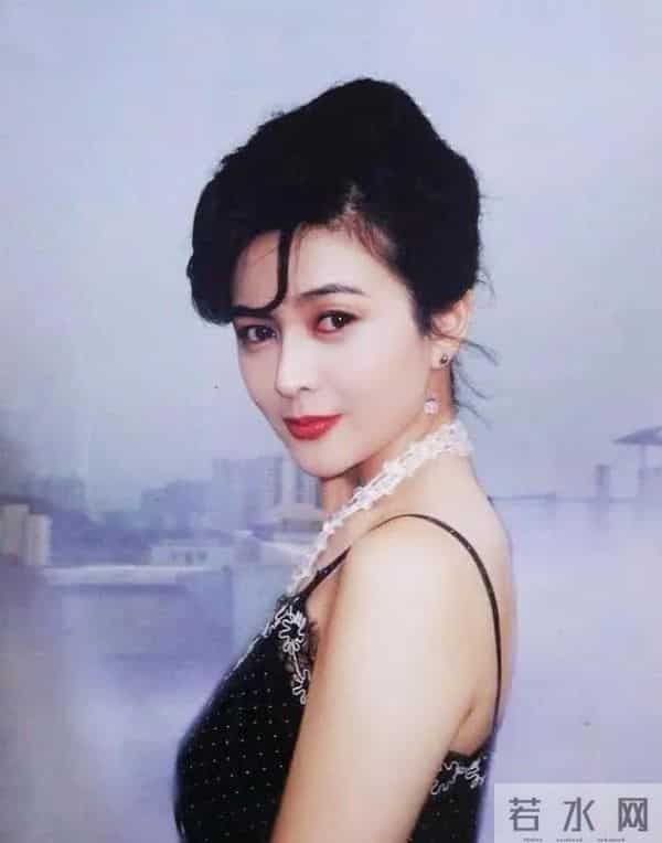 黎姿晒12位荧幕情人