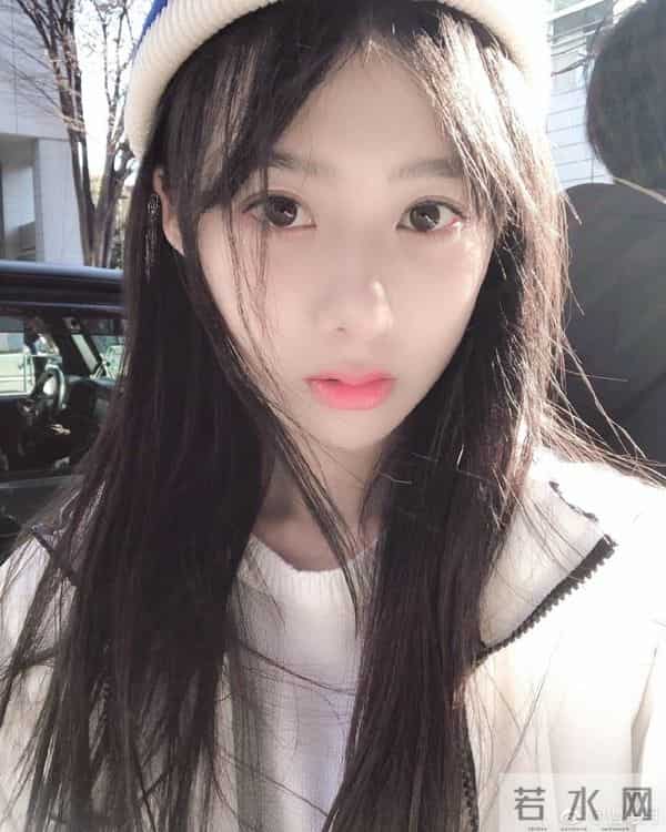 曹曦月否认恋情