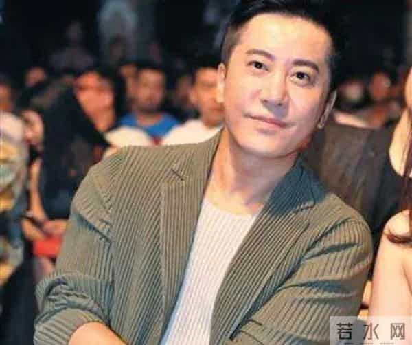 毛宁父母是谁呀