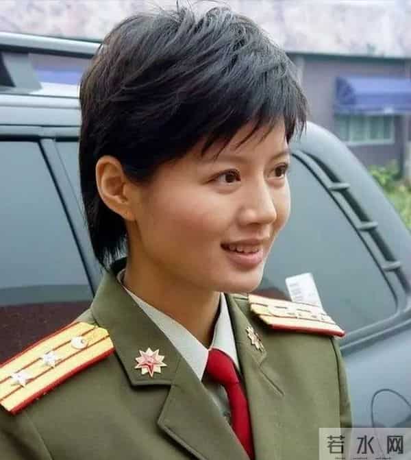 周牧茵个人资料