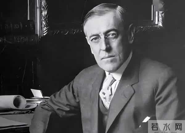 美国第一任总统是谁