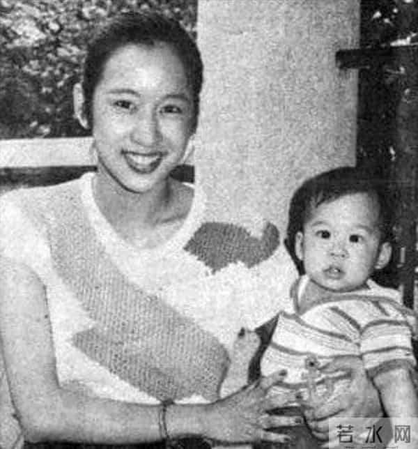 朱玲玲三个儿子