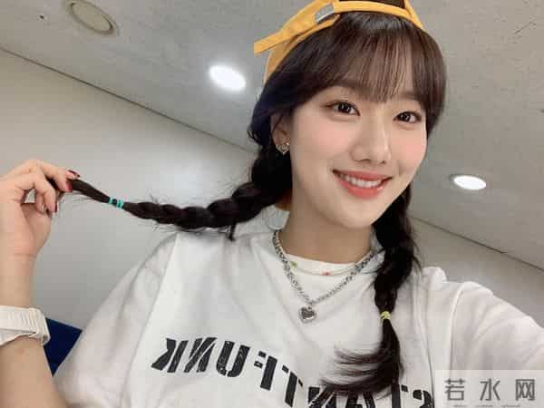 孙娜恩泰民婚纱照