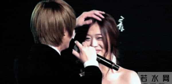 金希澈收养雪莉的猫