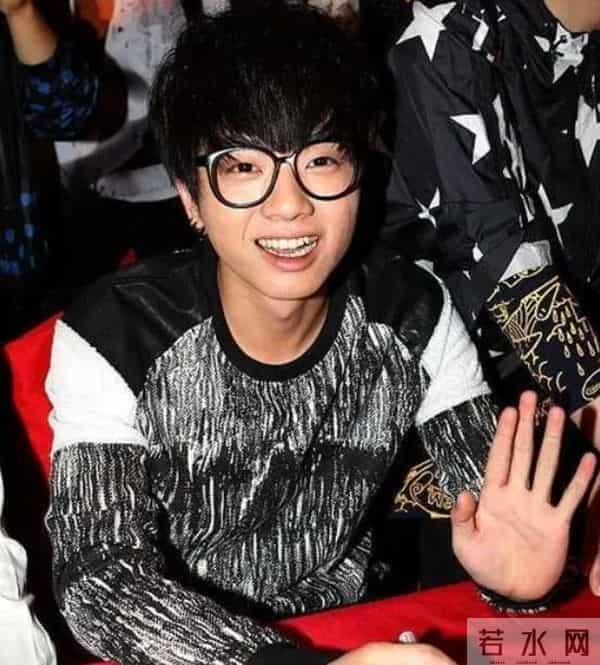 华晨宇工作室否认出轨等传闻