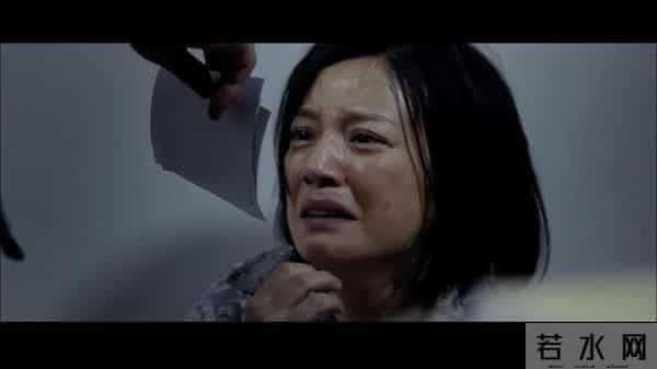 赵薇怎么会蠢到穿军旗装